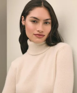 Cashmere Turtleneck