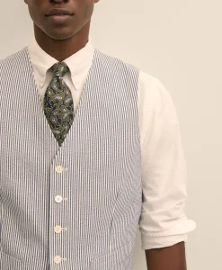 Classic Fit Cotton Blend Seersucker Vest
