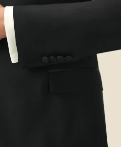 Classic Fit Wool 1818 Peak Lapel Tuxedo