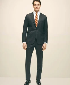Classic Fit Wool 1818 Suit