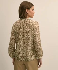 Crinkle Texture Floral Popover Blouse
