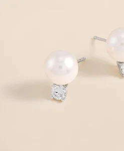 14k White Gold Pearl Stud Earrings