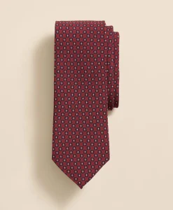 Silk Spaced Geometric Tie