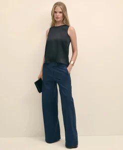 Sleeveless Shell in Washable Silk