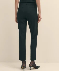 The Essentials Brooks Brothers Stretch Wool Slim Crop Pants