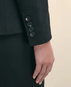 The Essentials Single-Breasted Peak Lapel in Wool Blend